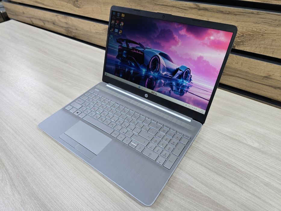 HP, Core i3-10Th, Ram 8Gb, SSD 256Gb, Full HD IPS