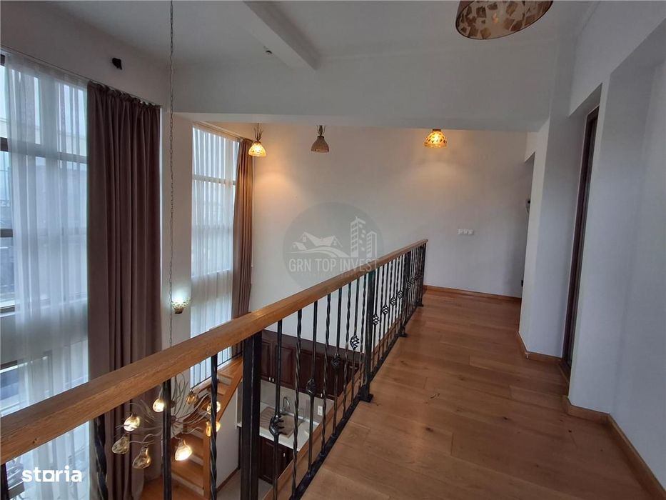 Penthouse 4 camere terasa 50mp parcare zona Centrala