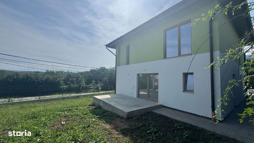 Casă individuală cu priveliste spre munti - Tocile, Sibiu
