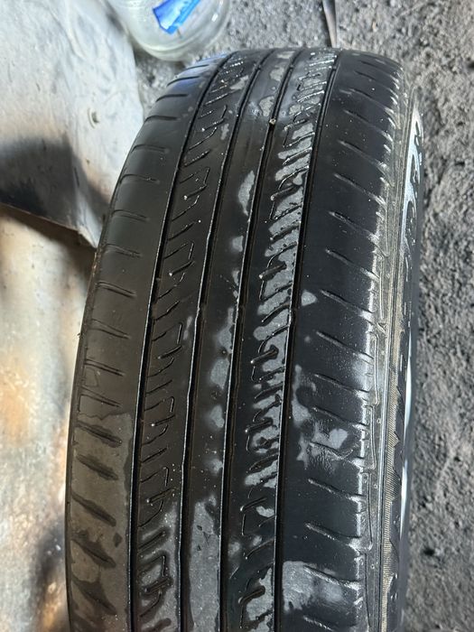 Балон на 215/70/16R