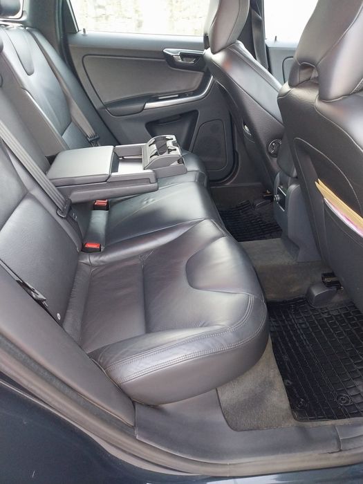 Volvo XC60 2.4 D5 AWD 2013 – 215 CP – Euro 5