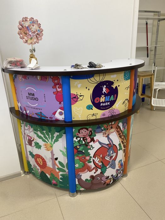 Торговое оборудование для магазина