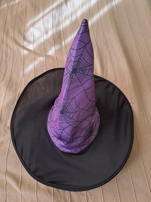 Костюм на вещица