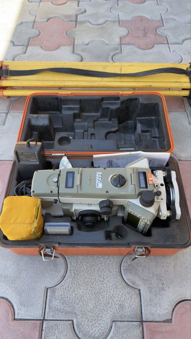 Тахеометр Nikon DTM 720