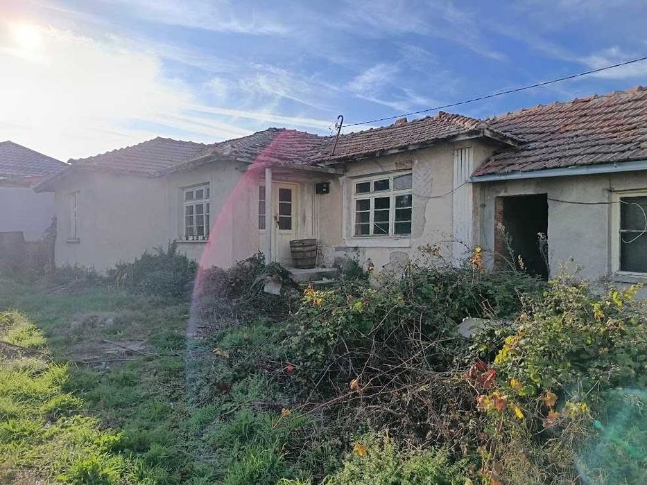 Продава се Къща в с. Мезек, Област Хасково - 100 кв.м за 332 €/кв.м - Снимка #1