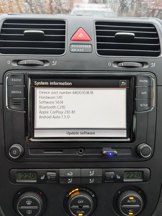 Navigatie RCD 330 Originala VW - Carplay & Android Auto