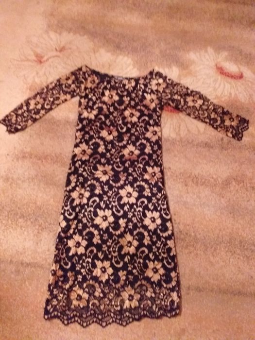 Продавам нови рокли, размери С-М