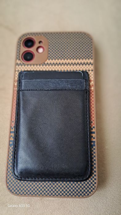 Iphone 11  в отличном состояний