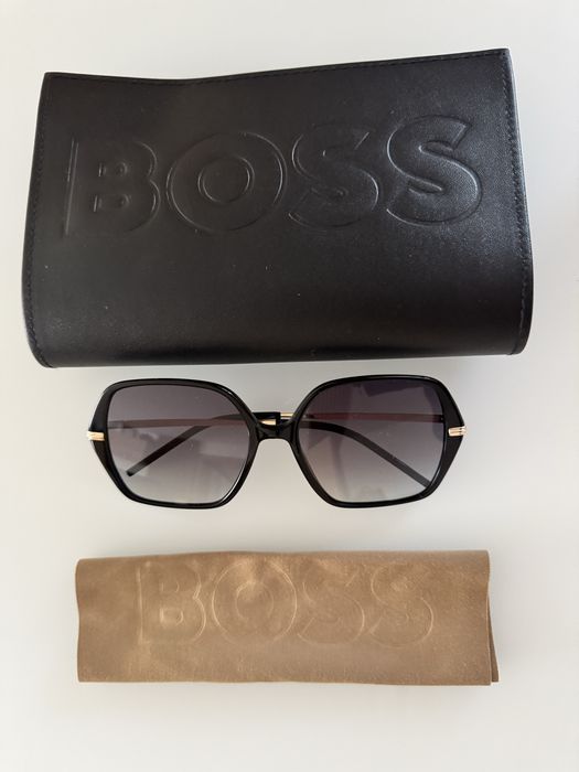 Слънчеви очила BOSS