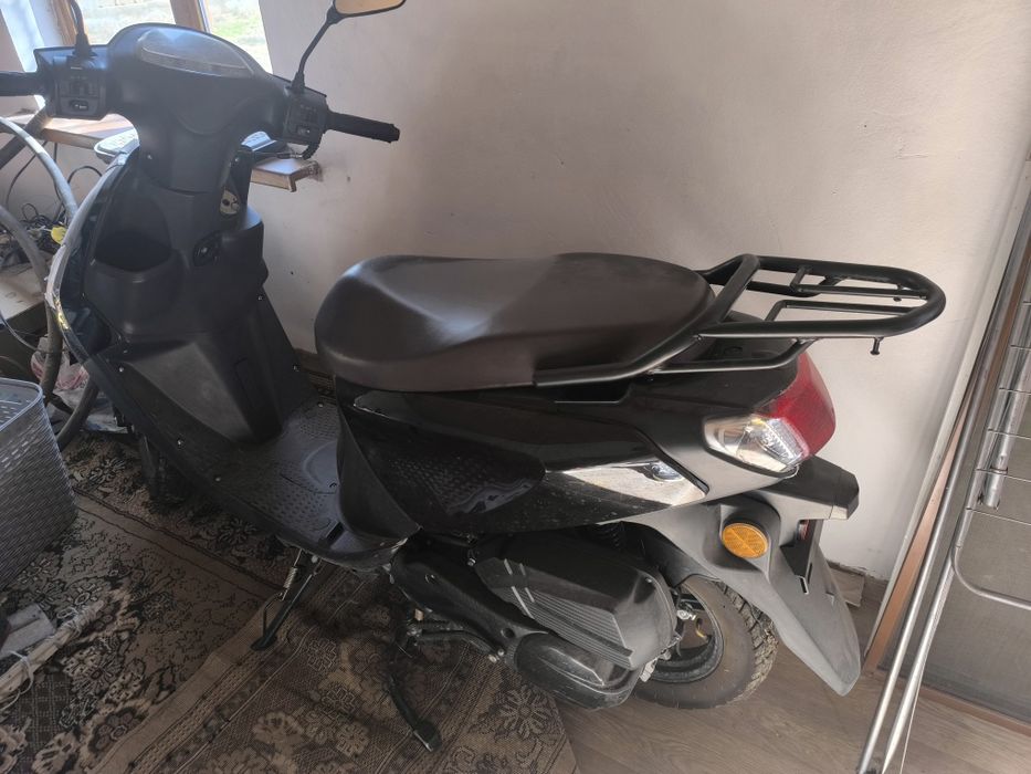 Мотоскутер сатылады