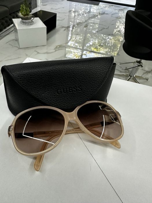 Слънчеви очила Marciano Guess