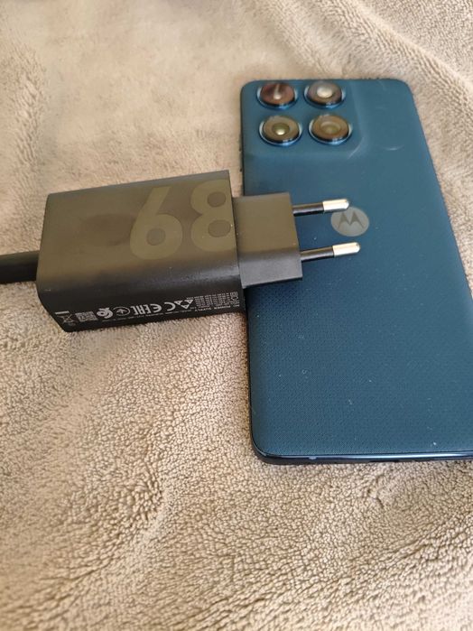 Motorola edge 60 12 gb/256gb китайска версия