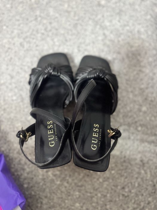 Продам Босоножкий в