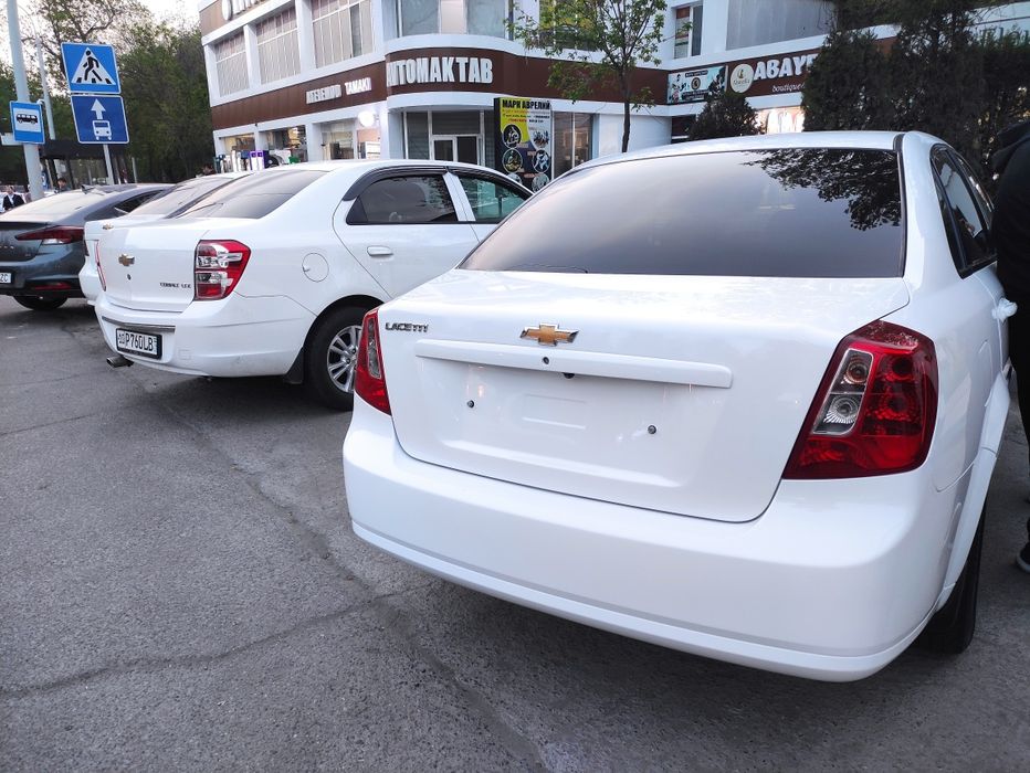 Срочно Lasette Gentra mexanika 2023  без люка