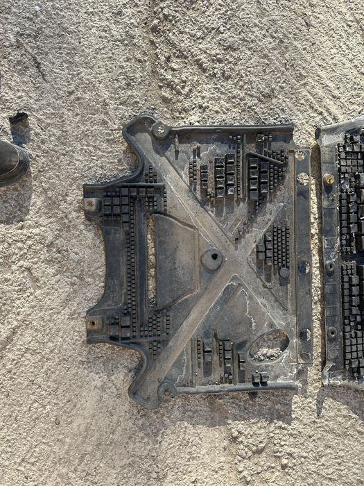 Semi-scut scut motor scut cutie audi a4 b8 b8.5