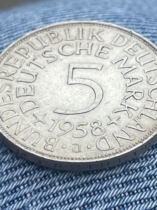 Moneda rara  – 5 DEUTSCHE MARK 1958 J – ARGINT – TIRAJ DOAR 60.000