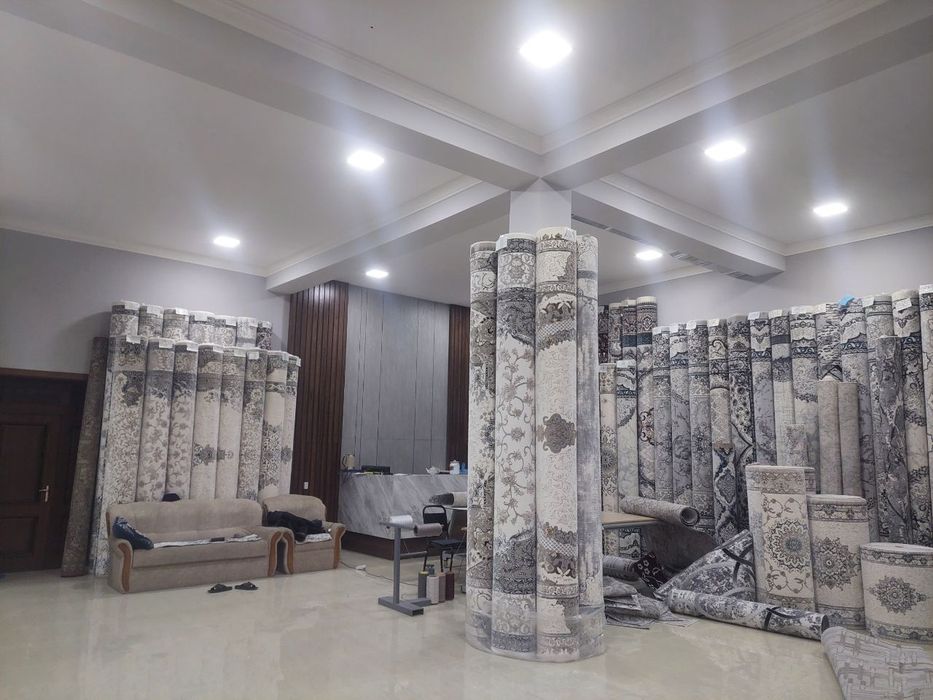 Bino sotiladi 700m² 3etaj