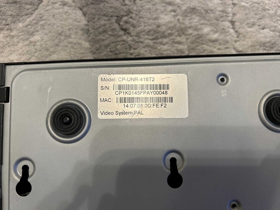 NVR-CP Plus CP-UNR-416T2 16 Ch с HDD 4TB