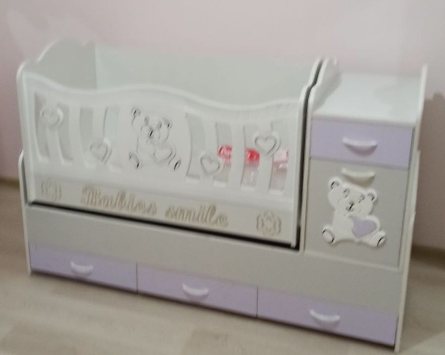 Срочнооо продаётся детский кроват люлька