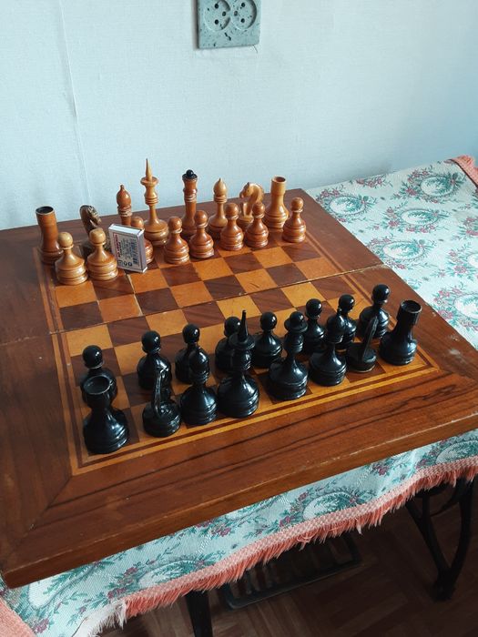 Шахматы с доской