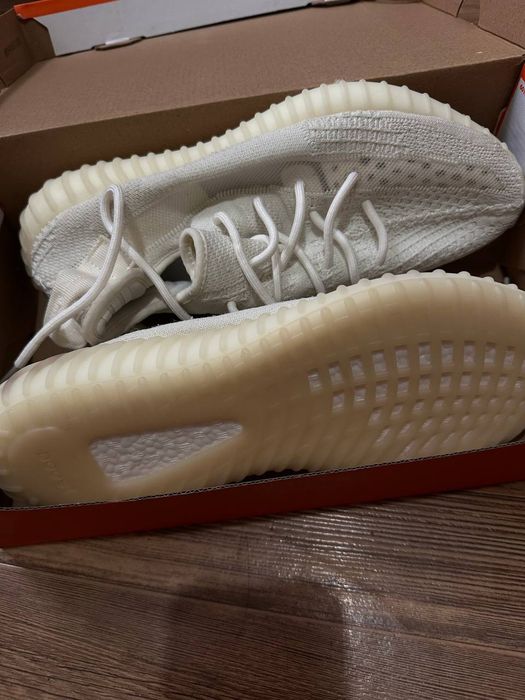 Кроссовки Adidas Yeezy boost 350 V2 Оригинальные
