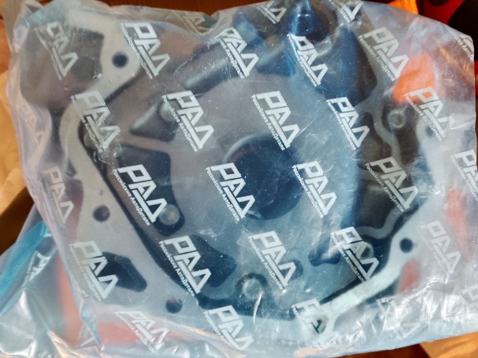 Продам Насос масляный