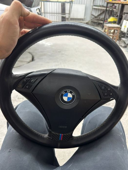 Продам мульти  руль от BMW X5