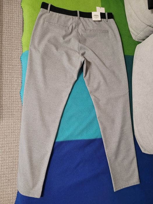 Pantaloni Zara L