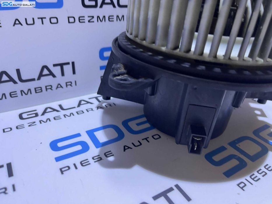 Motoras Ventilator Aeroterma Habitaclu Fiat Punto 1999 - 2010 Cod 7353738890 141730600 [L7413]