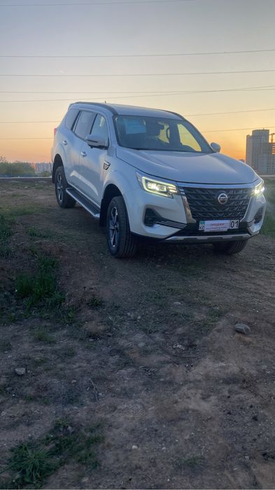 Продаеться внедорожник