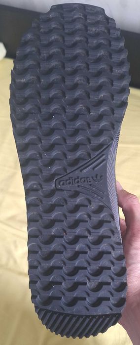 Маратонки Adidas ZX-750