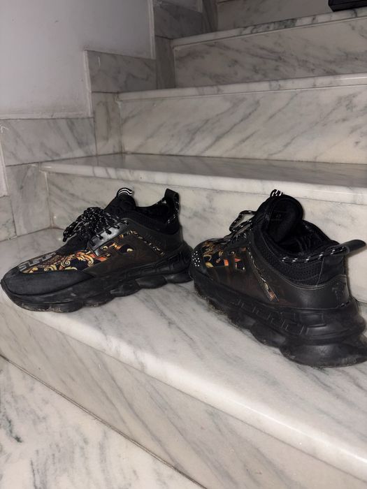 Versace Chain Reaction