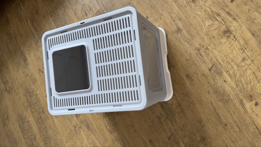 Продается кошачий лоток