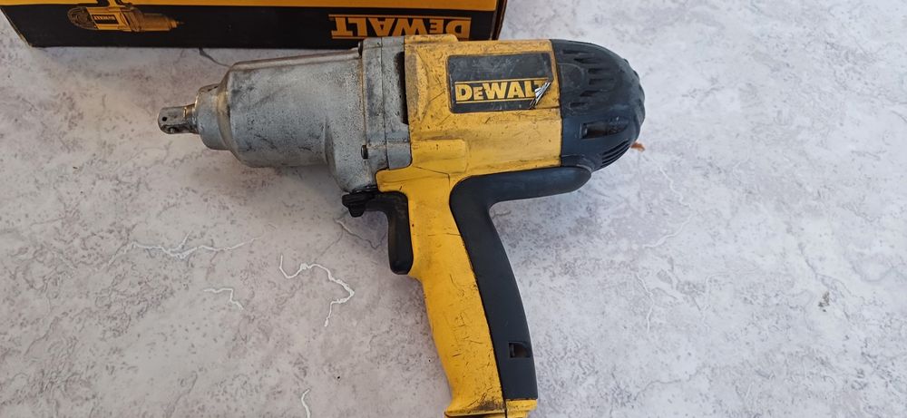 Гайковёрт DeWALT DW292