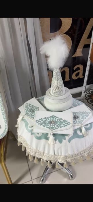 Продам набор сырга салу