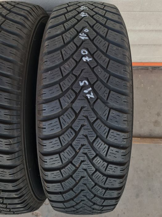 Зимни гуми 2 броя FALKEN EuroWinterHS01 Suv 215 70 R16 дот 1917