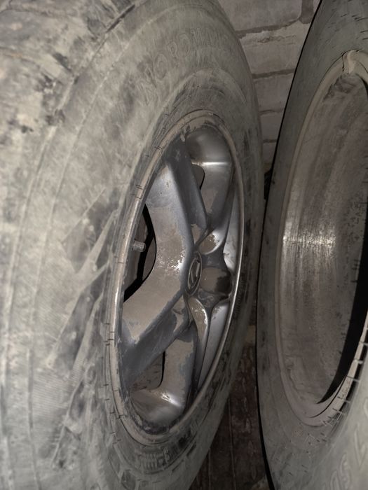 Продам диски с резиной