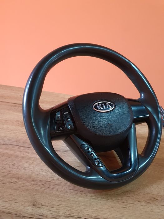Kia Optima rul sotiladi Original