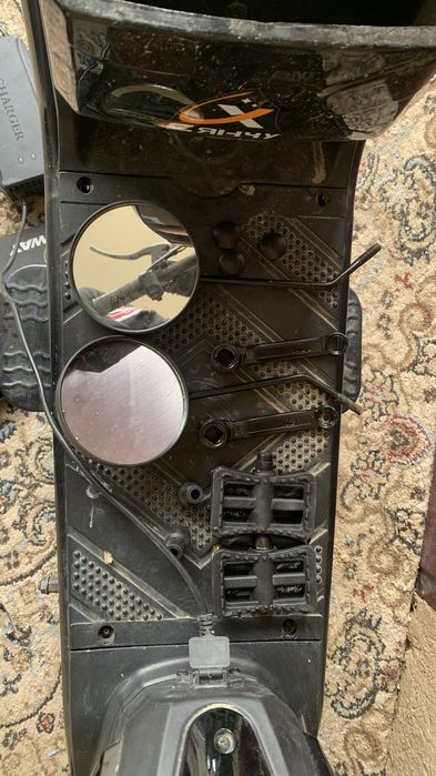 Скутер sk8 сатлады