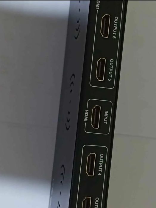 Vând Spliter hdmi