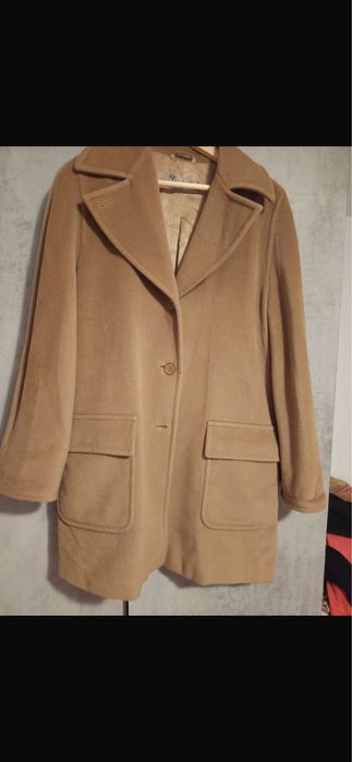 Palton scurt max mara