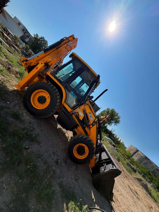 Buldoexcavator/JCB3DX