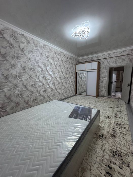 Maksim Gorkiy Pushkin metro yonida bezmakler kvartira bor