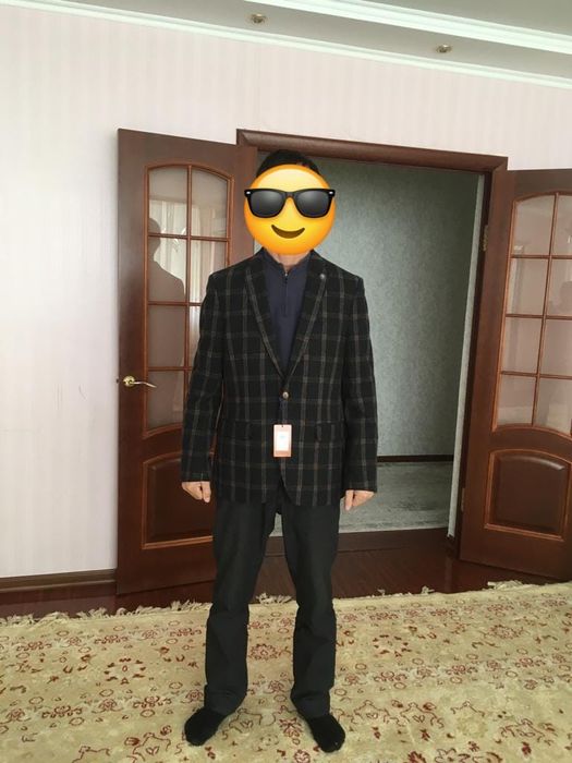 Пиджак сатылады. Европадан келген