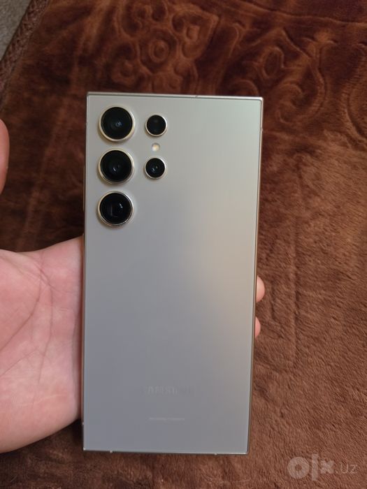 Samsung S 24 Ultra  Natural Titanium