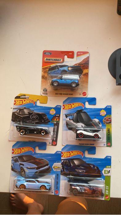 Hot Wheels запакованые