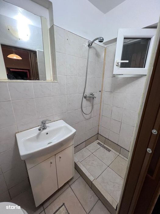 Dau in chirie apartament