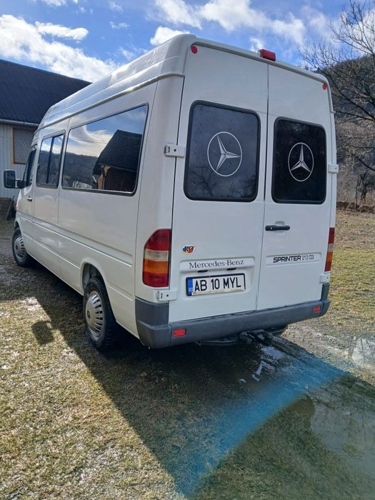 Prestări servici microbuz