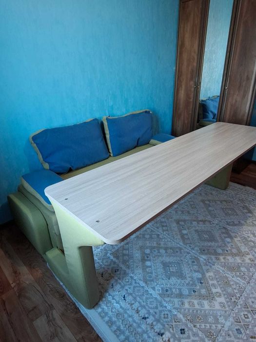 Продам диван в хорошем состоянии