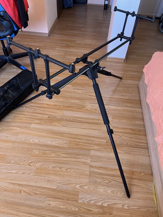 Стойка: трипод за риболов